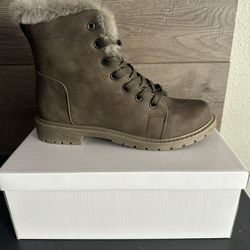 Women’s Boots 
