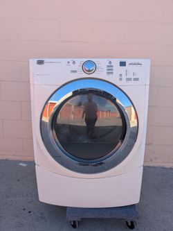 Maytag 5000 Series Front Load Dryer gas