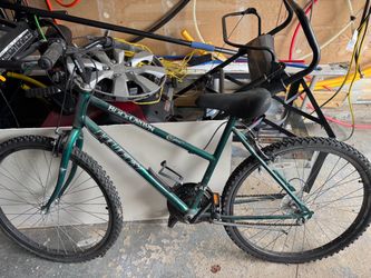 Girls Huffy bike