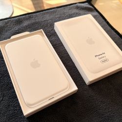 iPhone Air MagSafe Battery