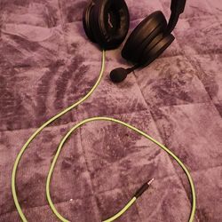 Xbox Gaming Headset w/ Mic