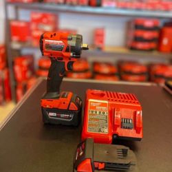 Milwaukee m18 FUEL GEN-3 18V Lithium-Ion Brushless Cordless 1/2 impact 5.0 batteries n charger