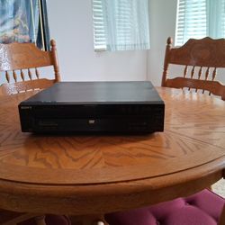 DVD/CD//Video CD Player