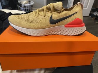 Brand new Nike Epic React Flyknit 2 NEVER WORN
