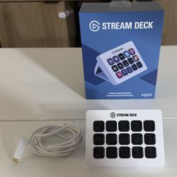Elgato Stream Deck MK.2 White Studio Controller, 15 Keys