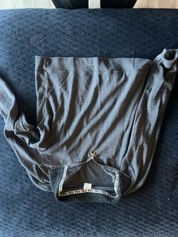 Medium sized jackets and sweaters
