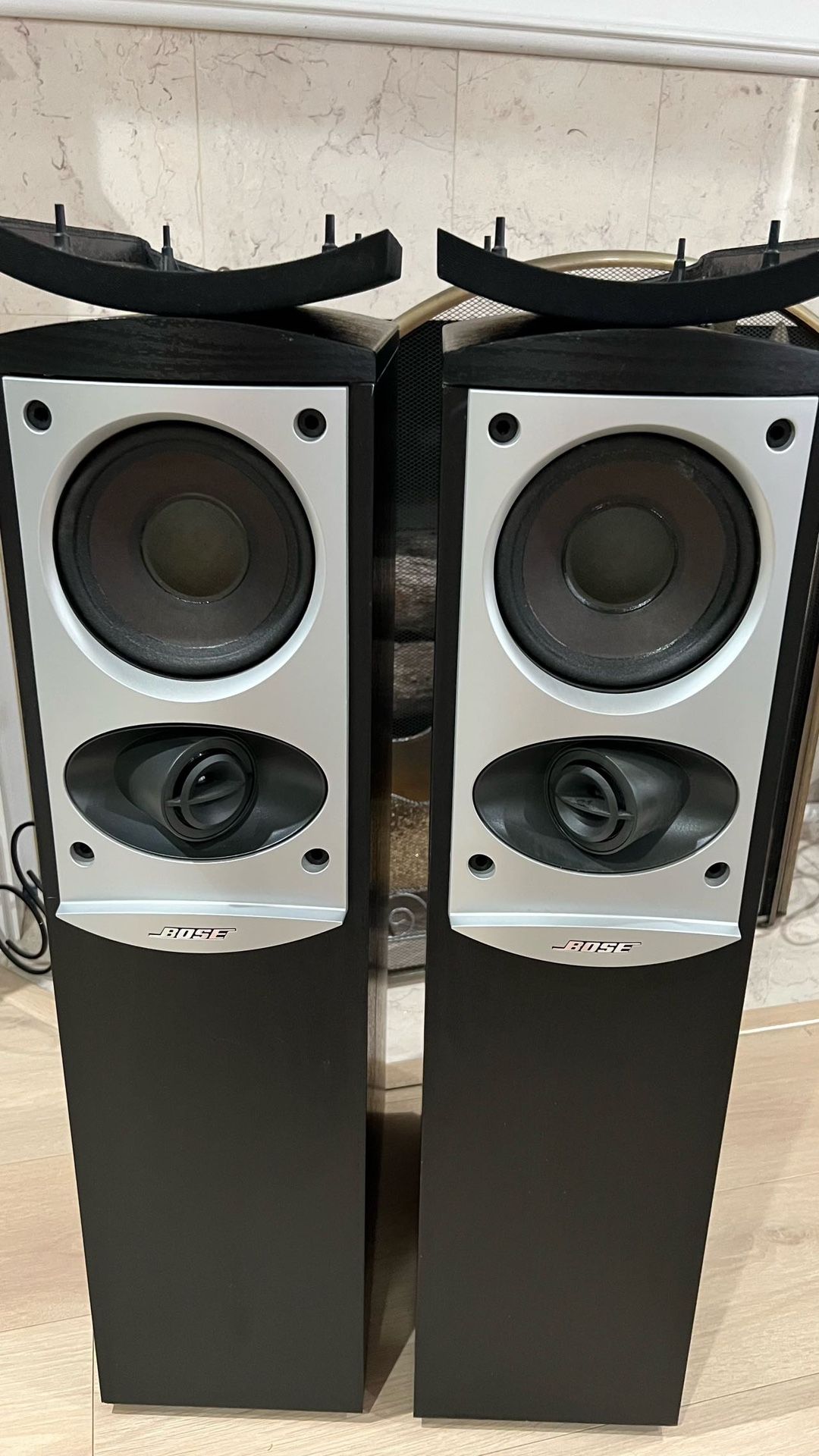 Bose 601iv speakers black color