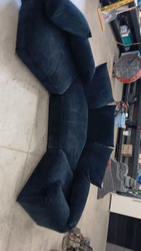 3 Piece Black Sectional 