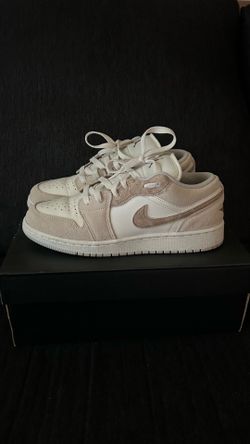 Jordan 1 lows : 6y / 8 women