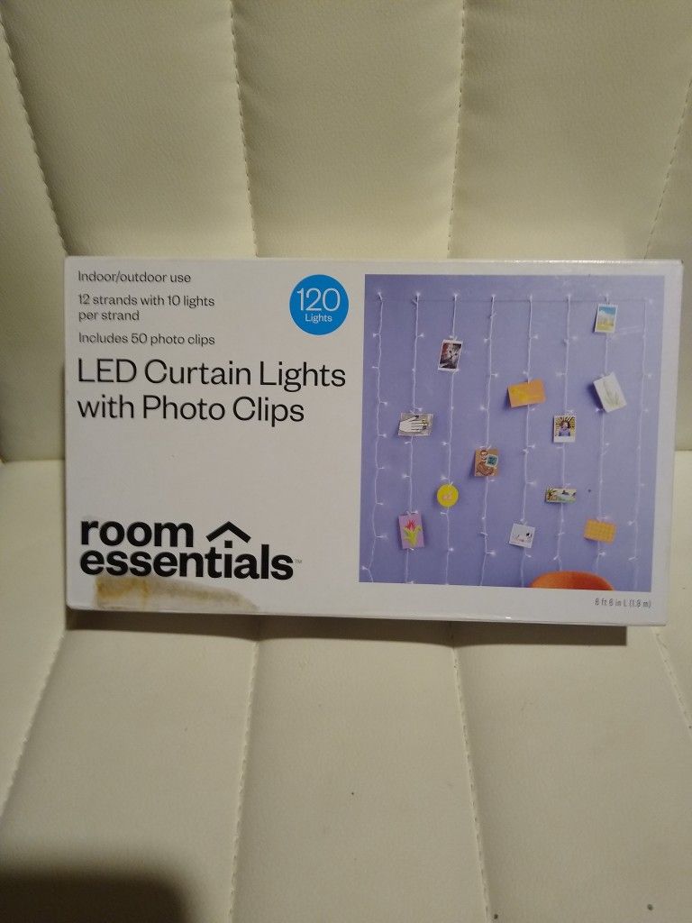 LED Curtain lights with Photo Clips