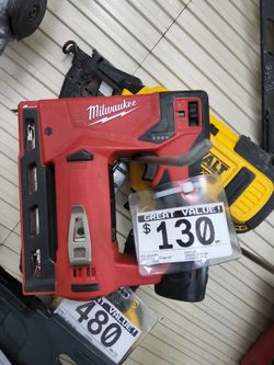 Milwaukee cordless stapler