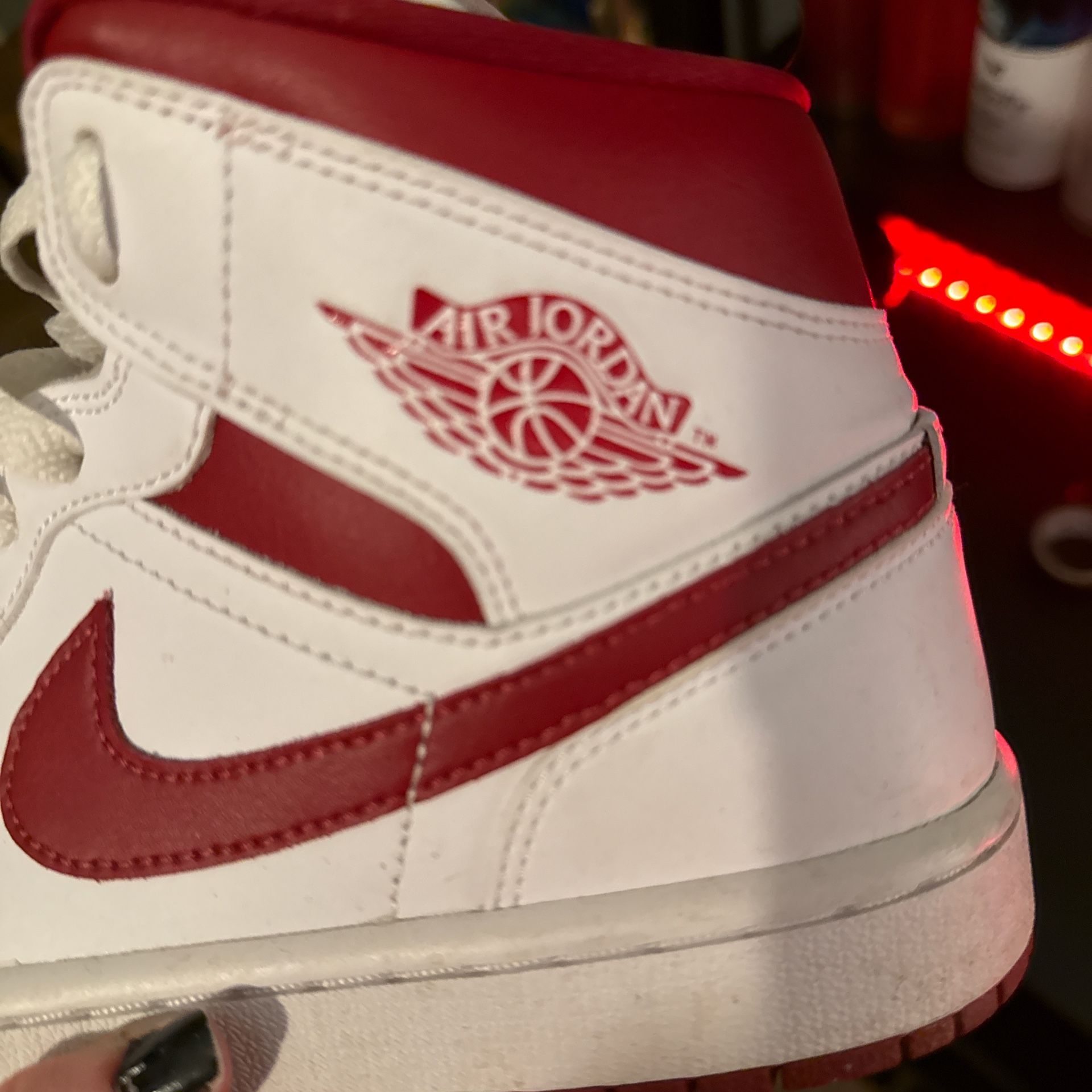 Air Jordan 1 Mid White/red