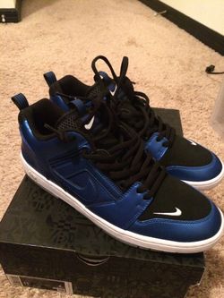 NIKE AIRFORCE 1 FOAM. SIZE 11.5 MENS