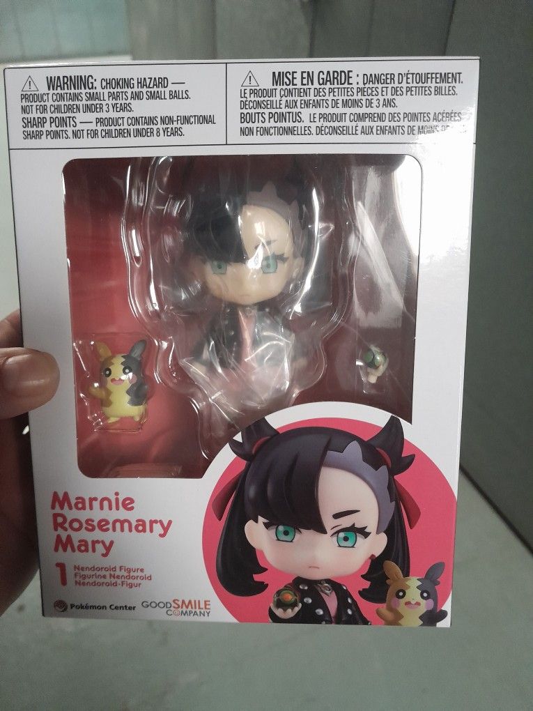 Pokémon Figure