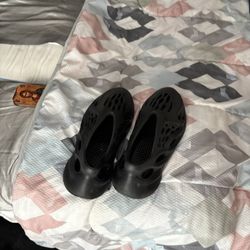 Brand New Foam Runner Size 12.