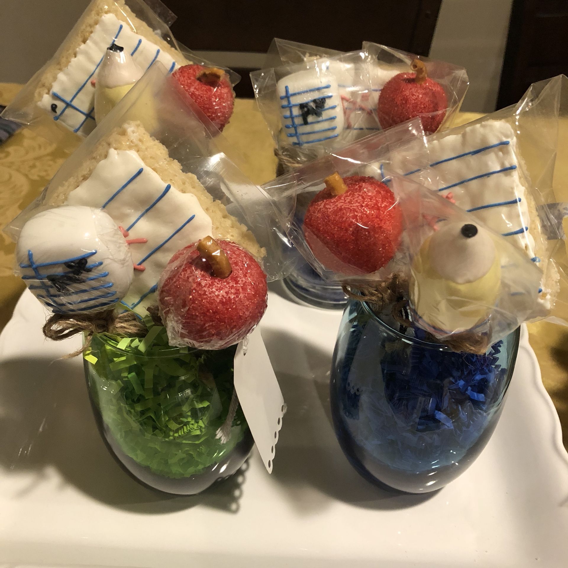 Teacher appreciation week cake pop arrangement