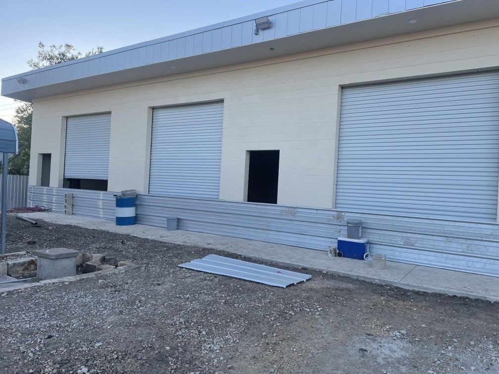 Roll Up Door for Sale in Splendora, TX OfferUp