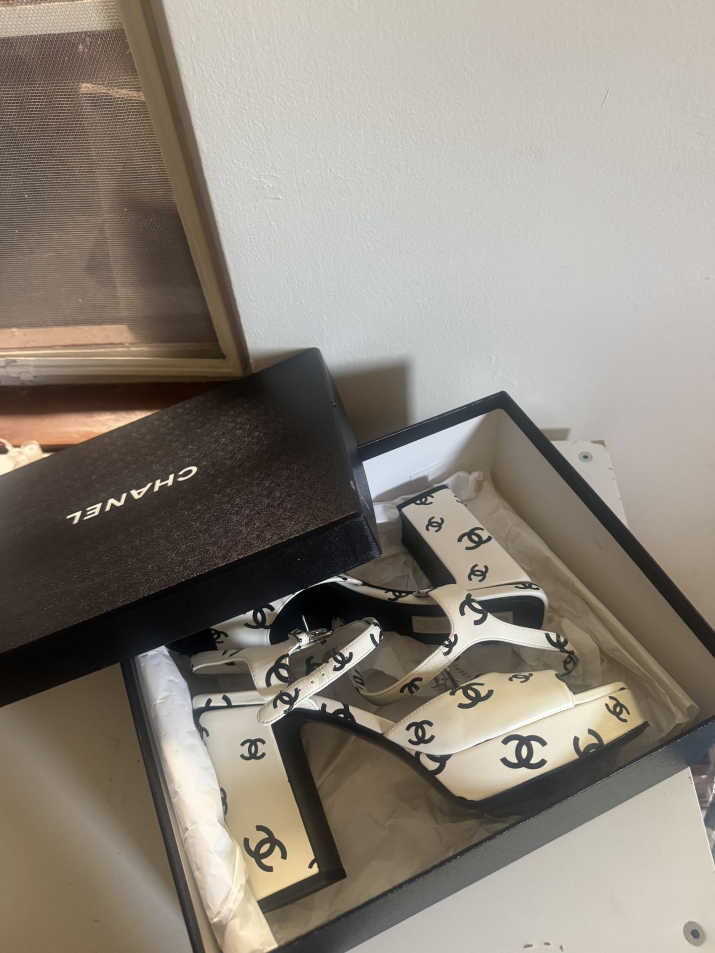 Printed Lambskin White & Black Chanel Sandals