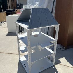 Parisian Dollhouse by Monique Lhuillier! 