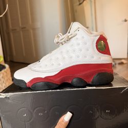 Jordan Retro 13 Size 4Y
