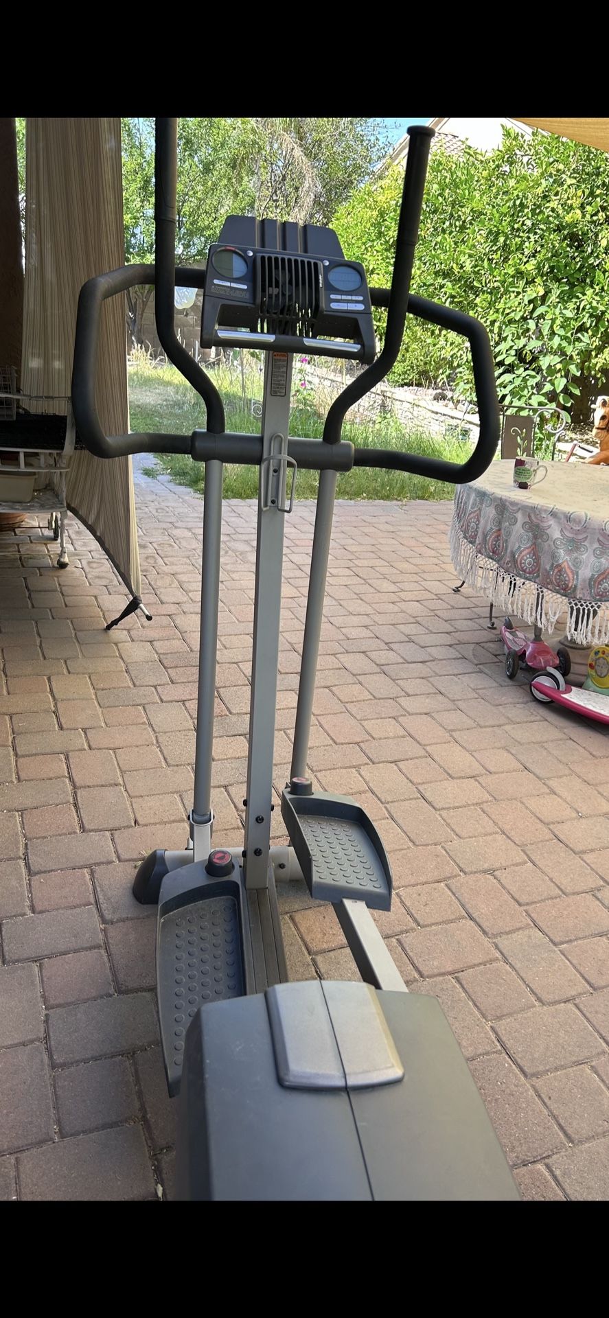 Elliptical Exercise Machine 