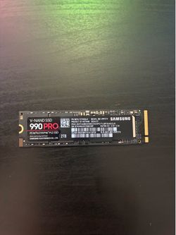 Samsung 990 PRO 2TB NVMe Gen4 SSD - 100% Health