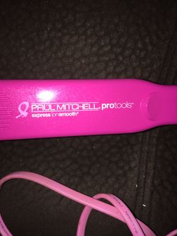 Paul Mitchell hair straightener