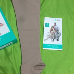 New With Tags High Quality Brand Unisex Compression Stockings Size Max For The Whole Leg 🦵 Support Value $120 Asking Price $20 Pick Up At Country Clu