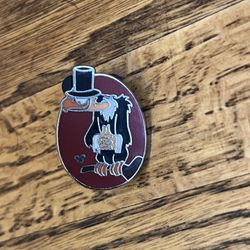 Disney Splash Mountain Vulture Hidden Mickey Collectible Pin