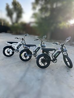 32MPH Fat Tire E-Bike | 1000W | 60 Mile Range