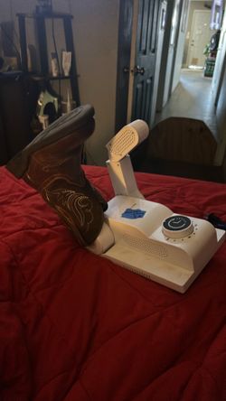 Boot warmer/dryer
