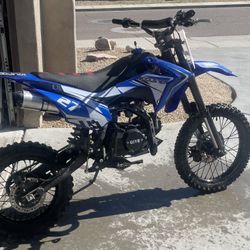 Coolster Blue Dirt Bike (NO TRADES! PRICE IS FIRM!) 