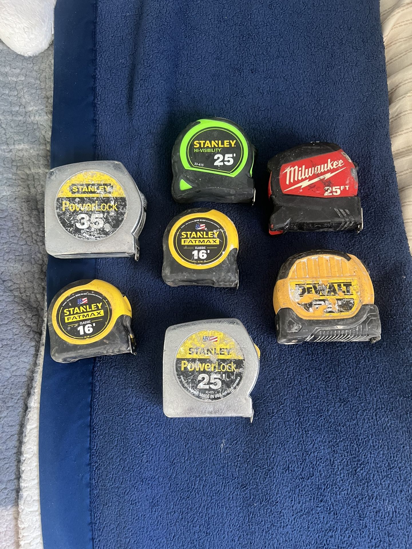 Tape Measure Lot (7 Total) - Stanley, DeWalt, Milwaukee - Contractor/DIY Tools ( PLEASE SEE DESC)