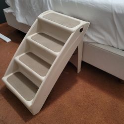 Doggie Stairs 