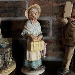 Vintage Norleans Elderly Old Woman with umbrella & Basket 