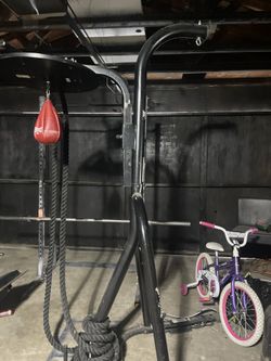 heavy-bag / speed-bag stand With Battle Rope 