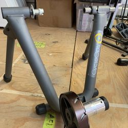 Stationary Bike Indoor Bike Trainer 