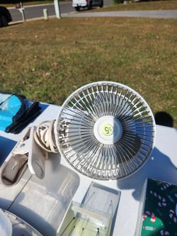 Clip On Small Fan