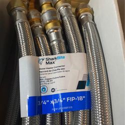 3/4x3/4x18” Shark Bite Max Water Heater Connectors