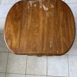 Wooden end table needs refinishing!