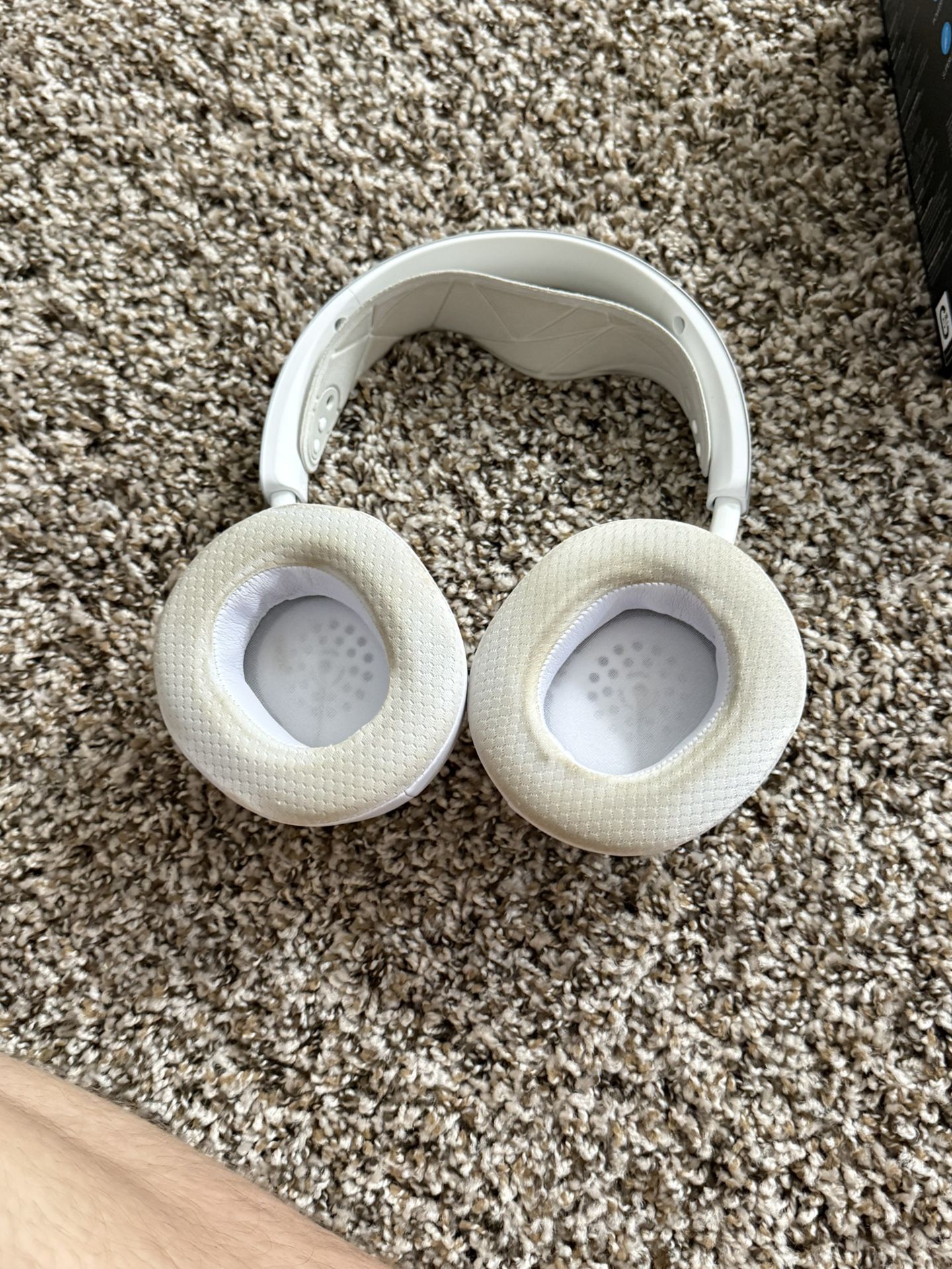 SteelSeries Arctis Nova Pro