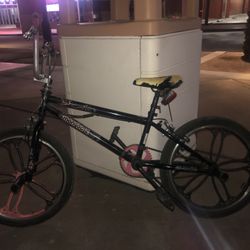 mongoose 20” bike