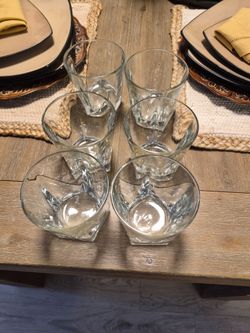 Set of 6 Oz glasses beautiful thick