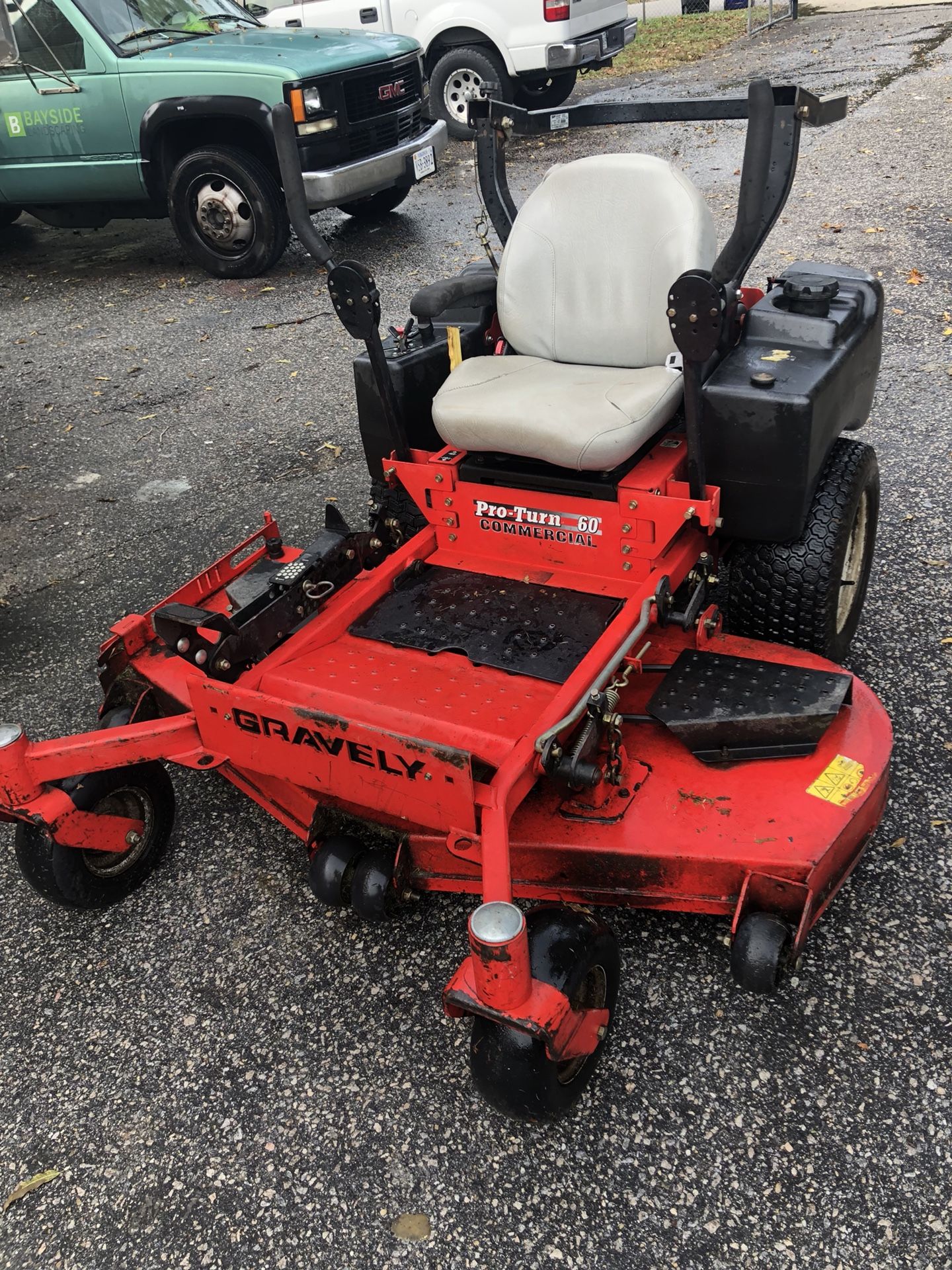 60” gravely commercial zero turn lawn mower for Sale in Portsmouth, VA