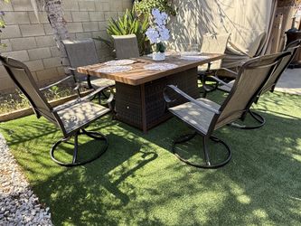 Patio outdoor dining set brand new