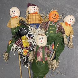 Scarecrow Fall Decorations