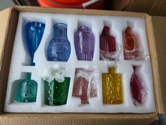 10 bud vases