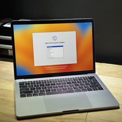 13” Apple MacBook Pro Space Gray With Charger 