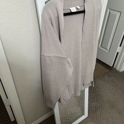 Women’s Tan Cardigan Size L ( Feels Like XL)