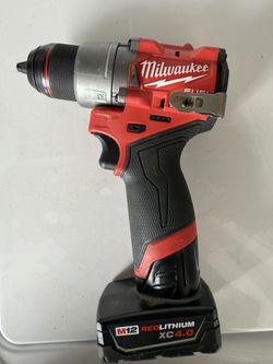Milwaukee M12 Drill